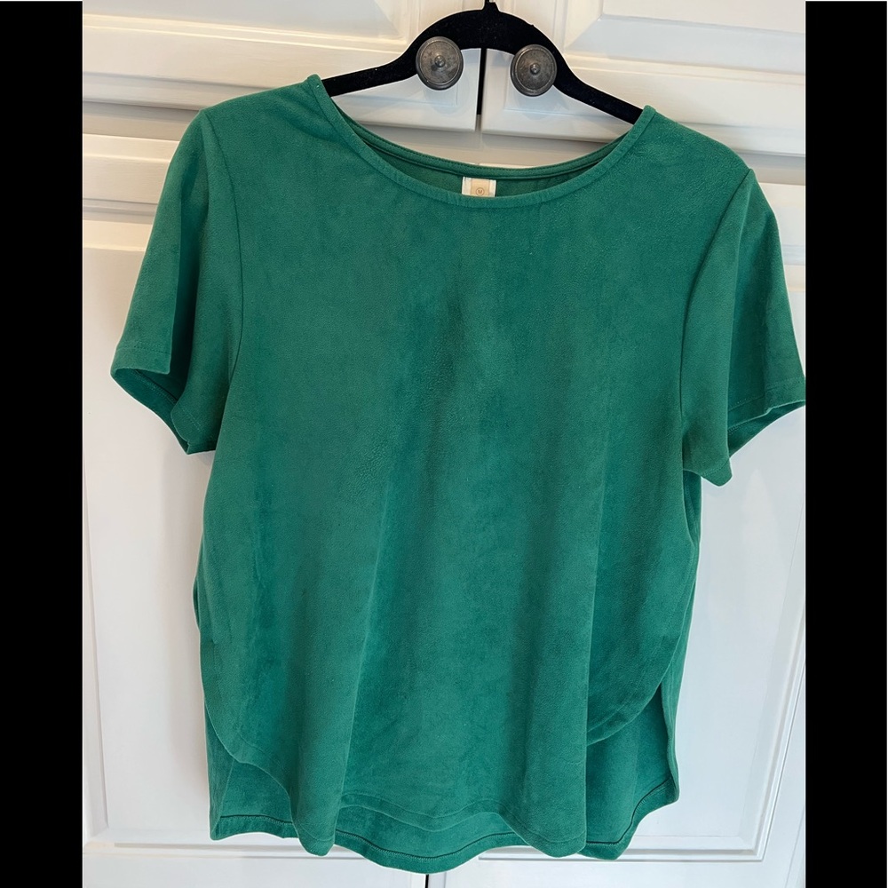Shirt faux sued